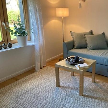 Kleines Haus Im Gruenen Apartment Хамбург Екстериор снимка