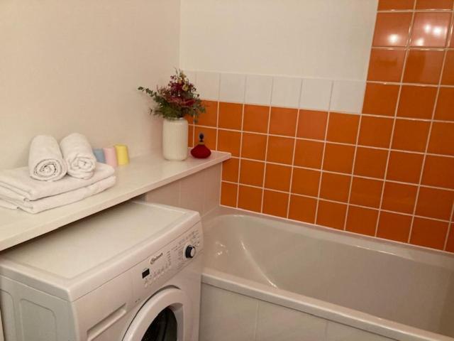 Kleines Haus Im Gruenen Apartment Хамбург Екстериор снимка
