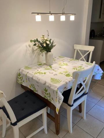 Kleines Haus Im Gruenen Apartment Хамбург Екстериор снимка